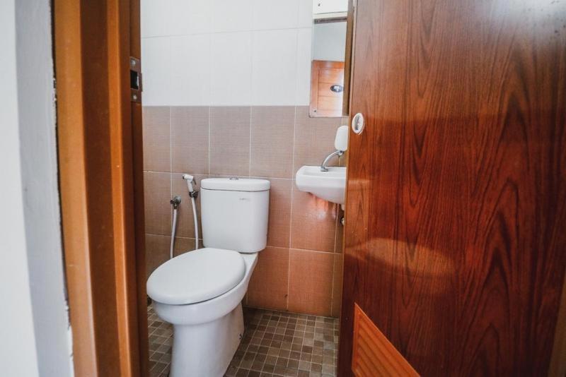 ג'קרטה Reddoorz Plus Near Semanggi חדר תמונה