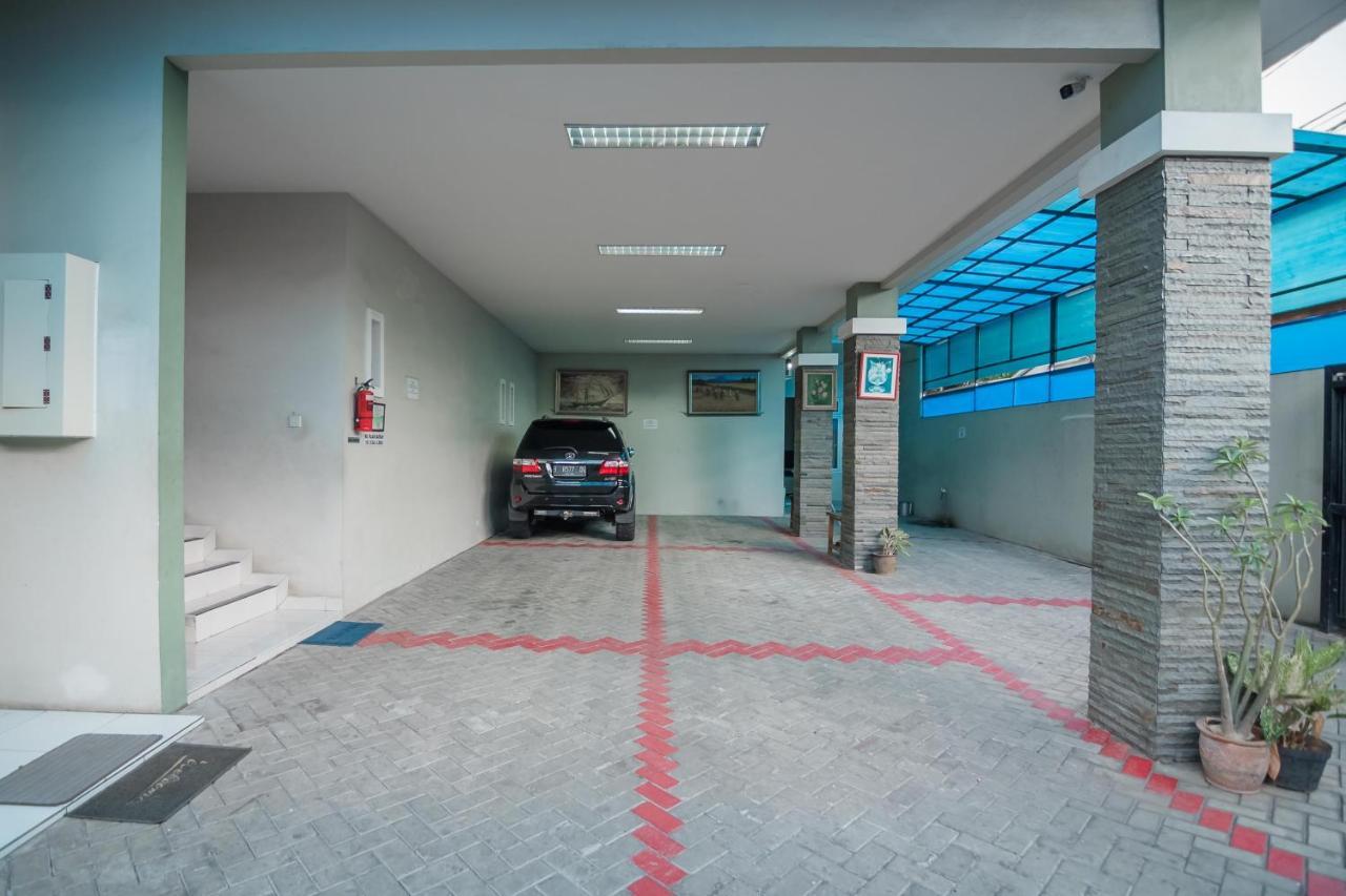ג'קרטה Reddoorz Plus Near Semanggi מראה חיצוני תמונה